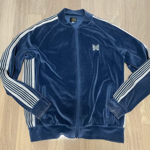 니들스 벨루어 자켓