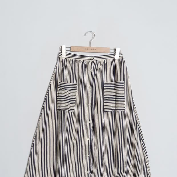 Samansa Mos2 Stripe Flared Skirt (26~27)