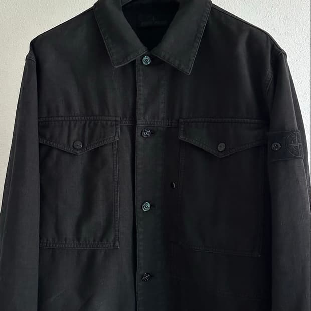 스톤아일랜드 Bonded Linen 고스트피스 자켓 26ss 국내판
