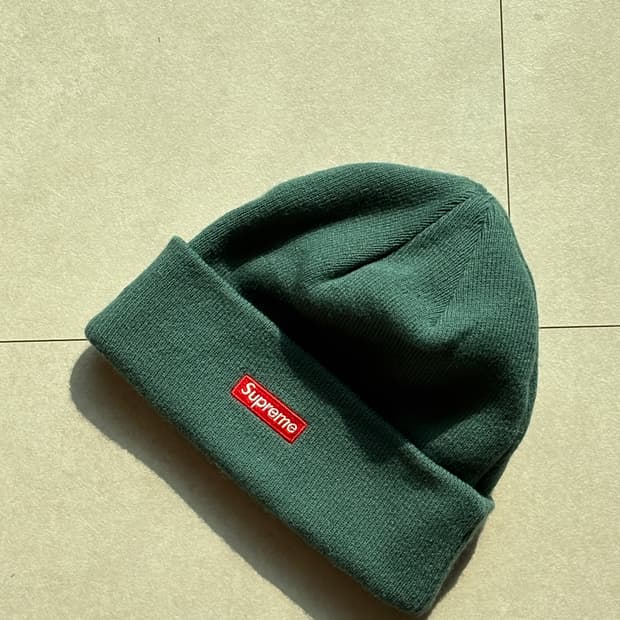 슈프림 x 뉴에라 비니 딥그린