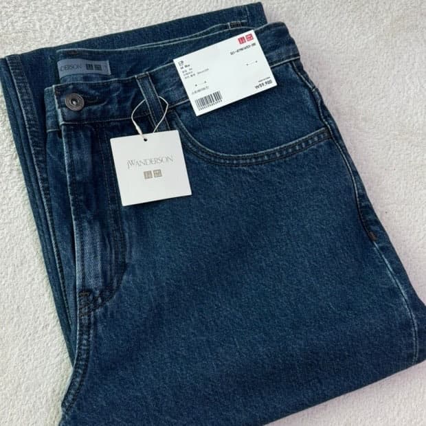 유니클로 JW anderson 스트레이트진_31