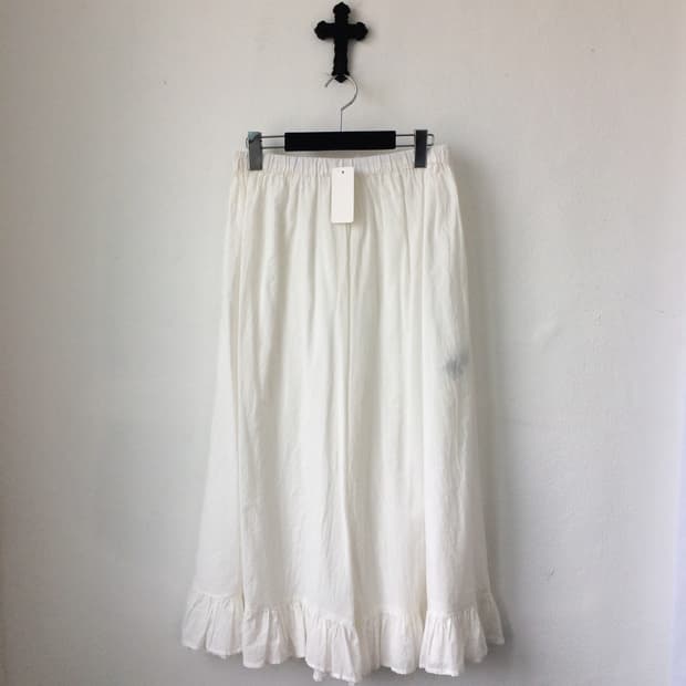 Frill point layered pants