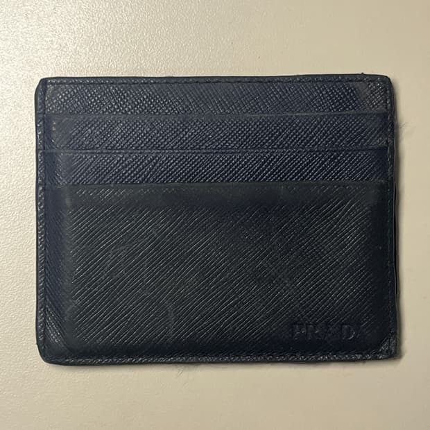 프라다 사피아노 카드지갑