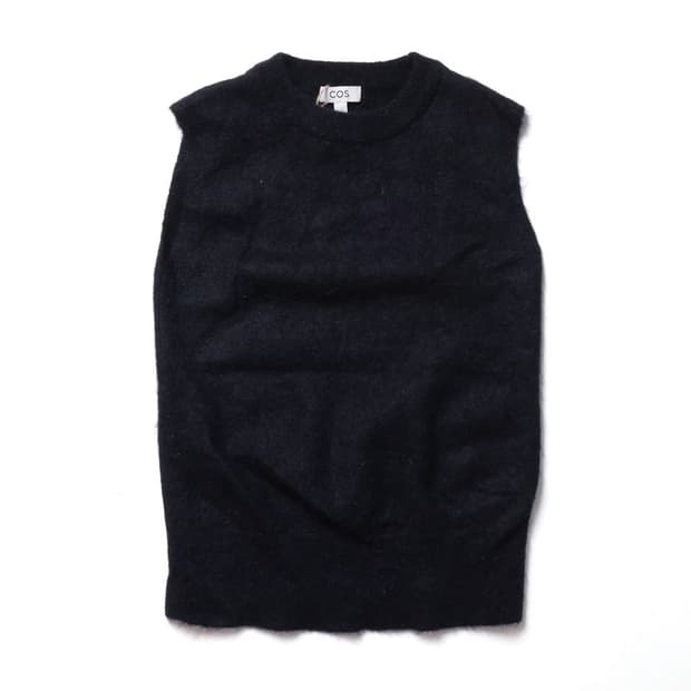 코스 Cos Mohair Wool Vest 
