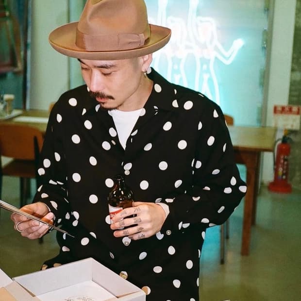 [M] 와코마리아 23ss 도트 오픈카라 셔츠