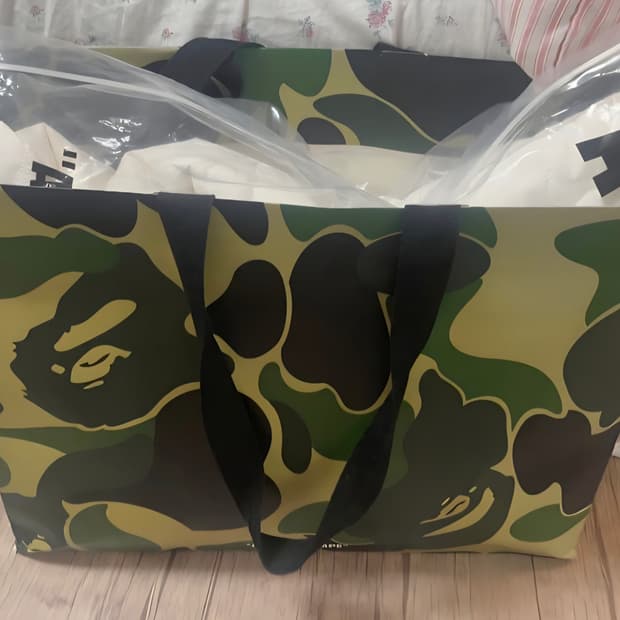 베이프 패딩 화이트 L