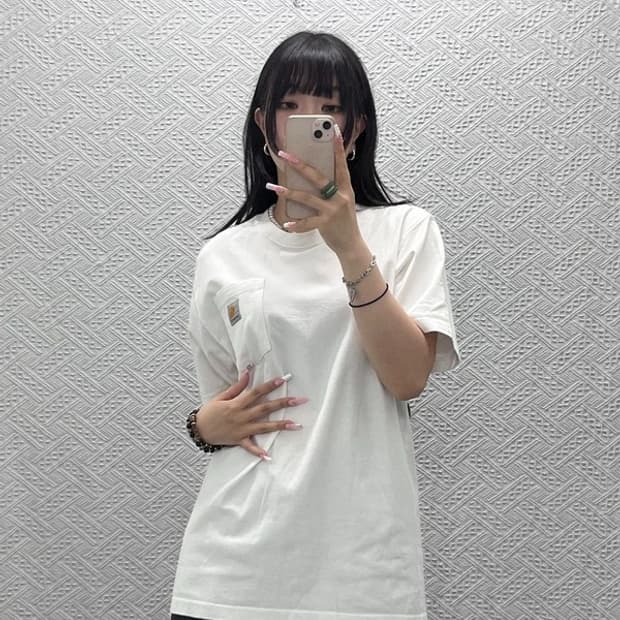칼하트 빈티지 캐주얼 스몰로고 포켓 워크 반팔티 S C12478
