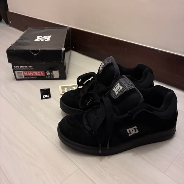 Vintage 00s DC Shoes U.S 9.5