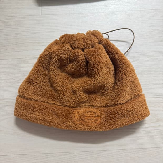 엔조블루스 비니