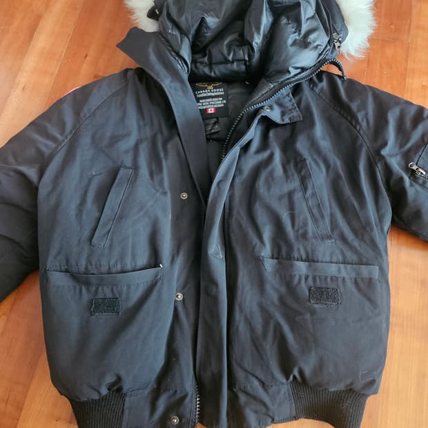 캐나다구스 칠리왁 패딩