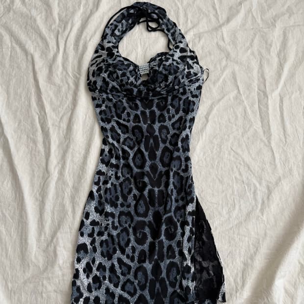 호피 갸루 홀터 드레이프 미니 원피스(새상품)