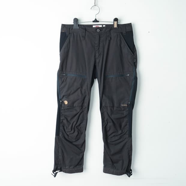 27/피엘라벤 아비스코 라이트 트레킹 팬츠