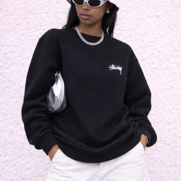  스투시 빅로고 크루넥 스웻셔츠