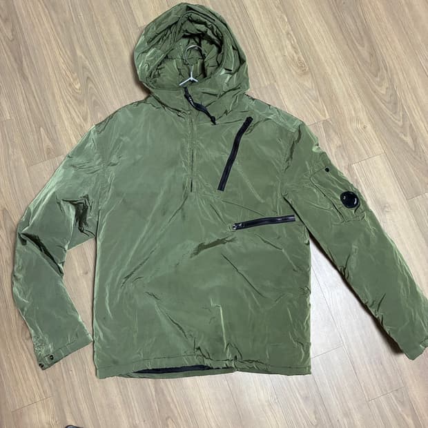 Cp 아노럭 자켓