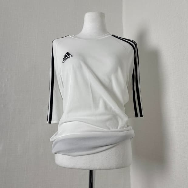 아디다스 기능성 반팔