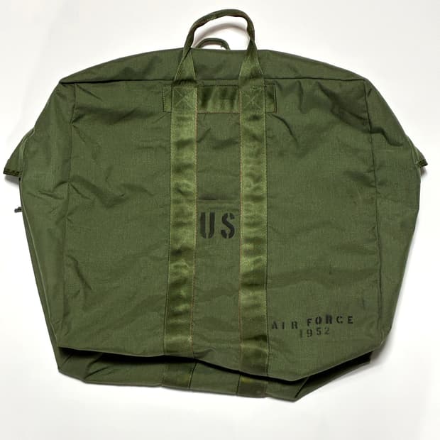 미 공군 조종사 지급 키트백