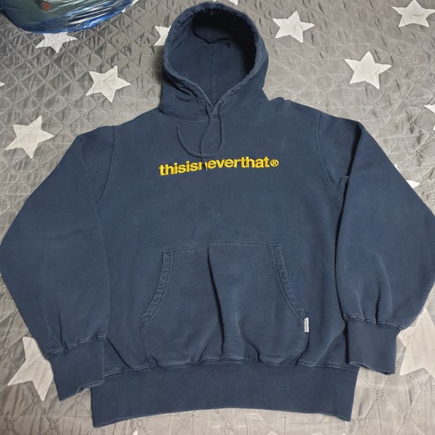 디스이즈네버댓 금장레터링 자수 워싱 기모 후드티 네이비 (M)