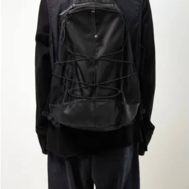 해칭룸 나일론 레더 백팩