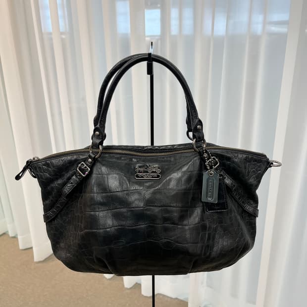 Coach Crocodile Pattern Leather Shoulder