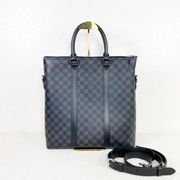 루이비통 서류가방 안톤 토트백