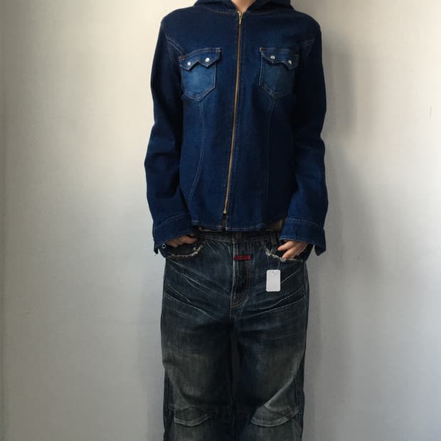 Hood denim zip up