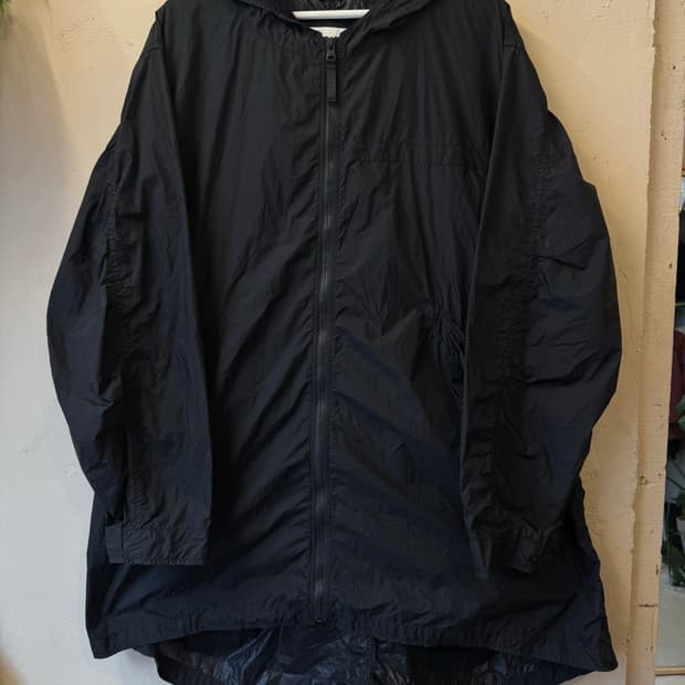Nanamica packable shell fish tail coat
