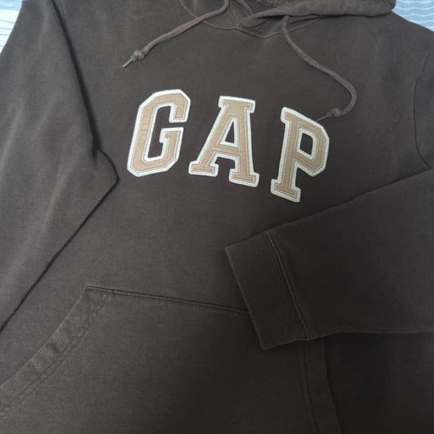 갭 대대장 브라운 후드티