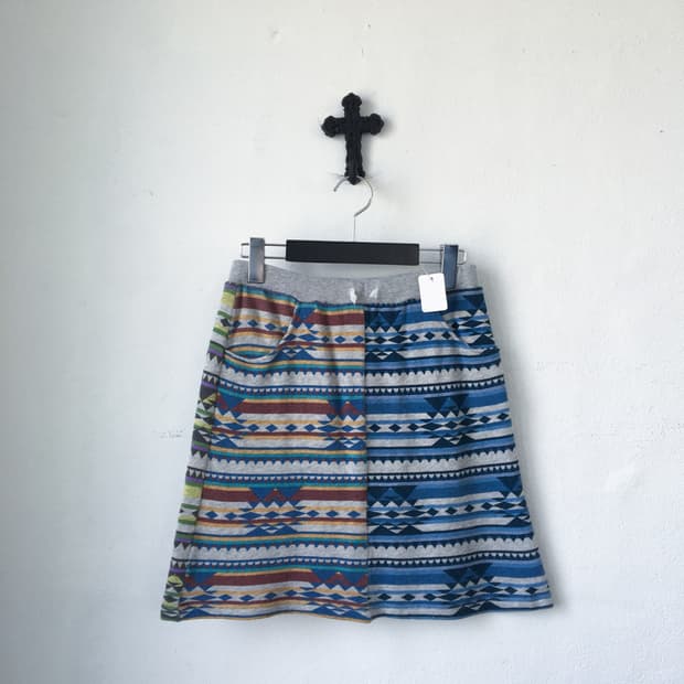 Ethnic pattern mini skirt