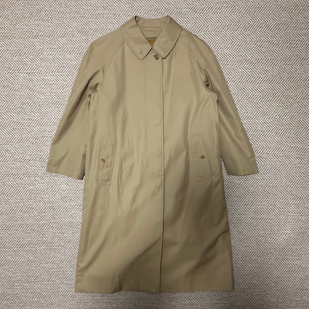 BURBERRYS coat beige