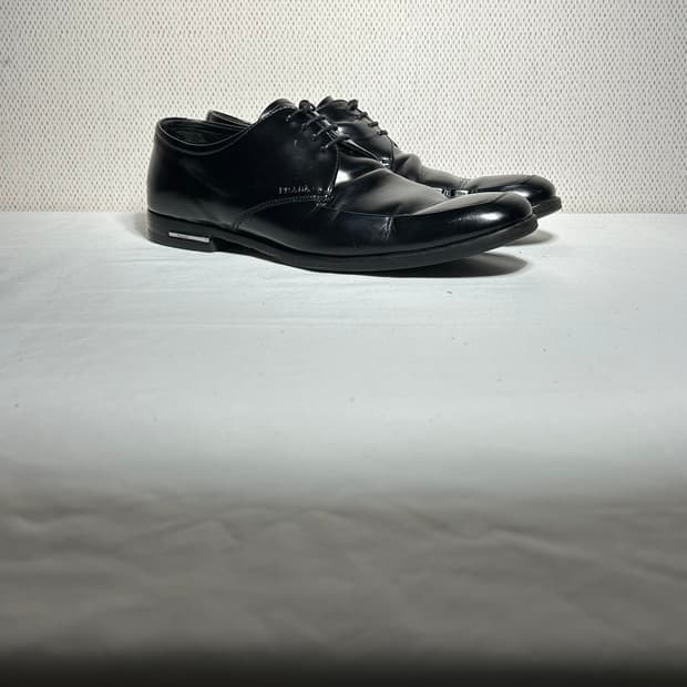 프라다 클래식 로퍼