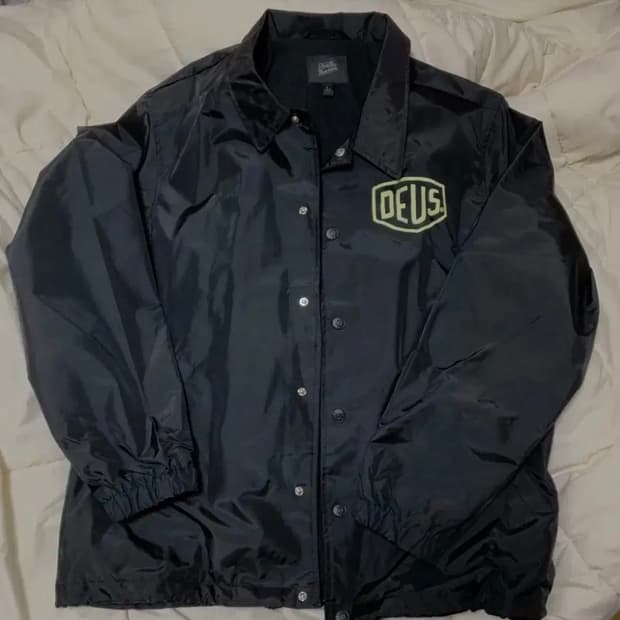 데우스 코치자켓