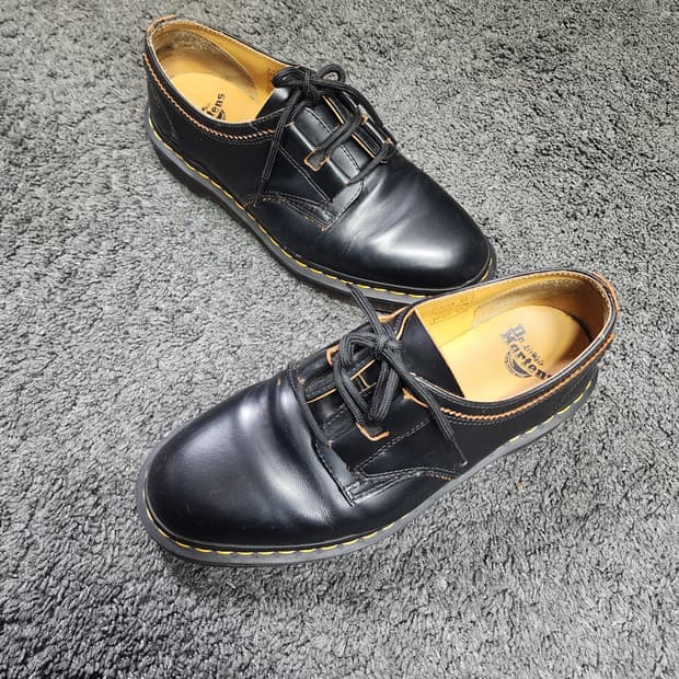 닥터마틴 1461 길리 스무스 uk7 사이즈