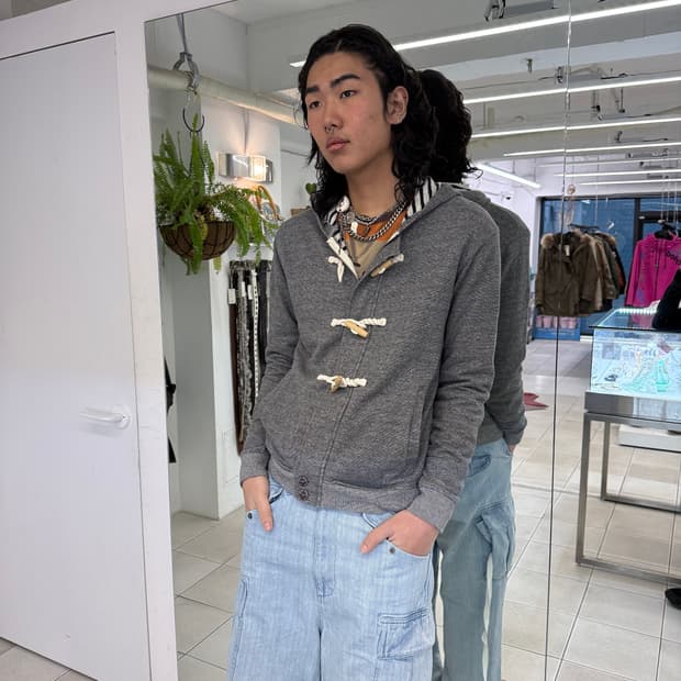 toggle button sweat jacket