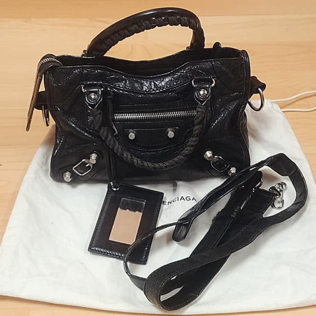 Balenciaga발렌시아가 자이언트 시티백 미니블랙