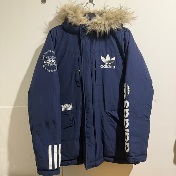 아디다스 패딩 자켓