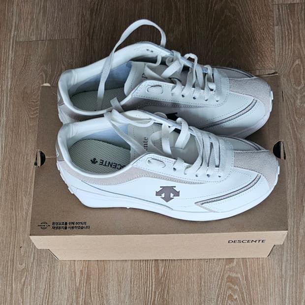 데상트 크론레이서 스니커즈 260새상품