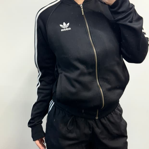 [M] 아디다스 블랙 트랙탑