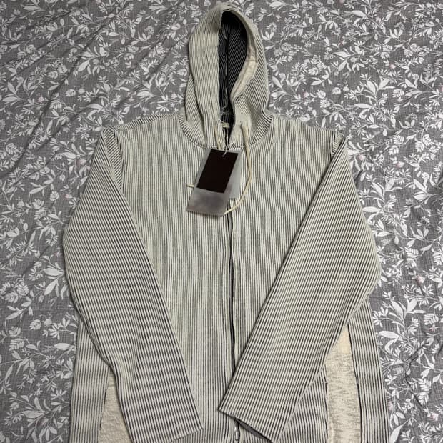 [L] XLIM EP9 01 HOODIE ZIP UP IVORY