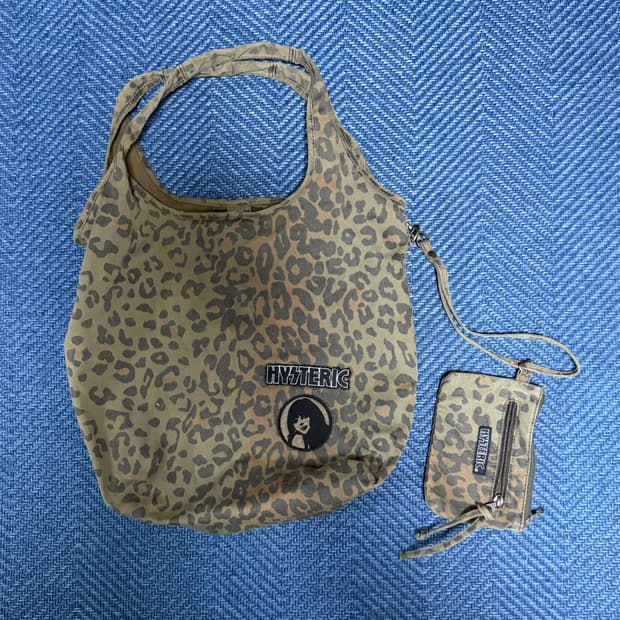 히스테릭 글래머 파우치 토트백
