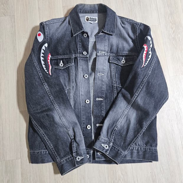 베이프 흑청자켓