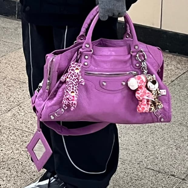 발렌시아가 시티 모터백 퍼플 핑크 미듐