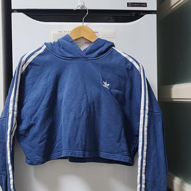아디다스 여성 삼선 크롭 후드티 XS