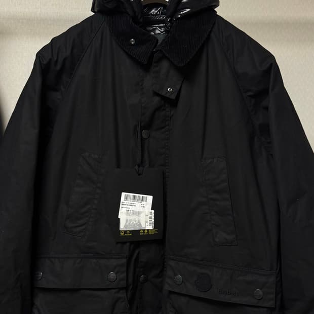 몽클레어 x 바버 콜라보 왁스드 패딩 XL(105-110) 국내판