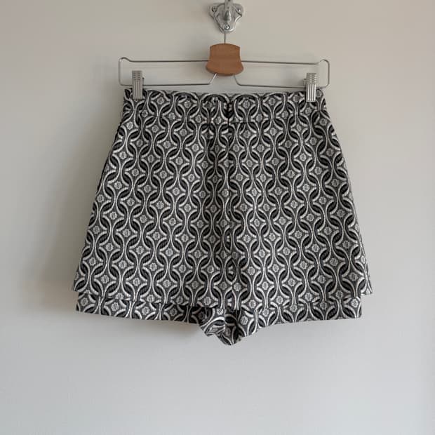 마쥬(maje) 패턴 숏 팬츠