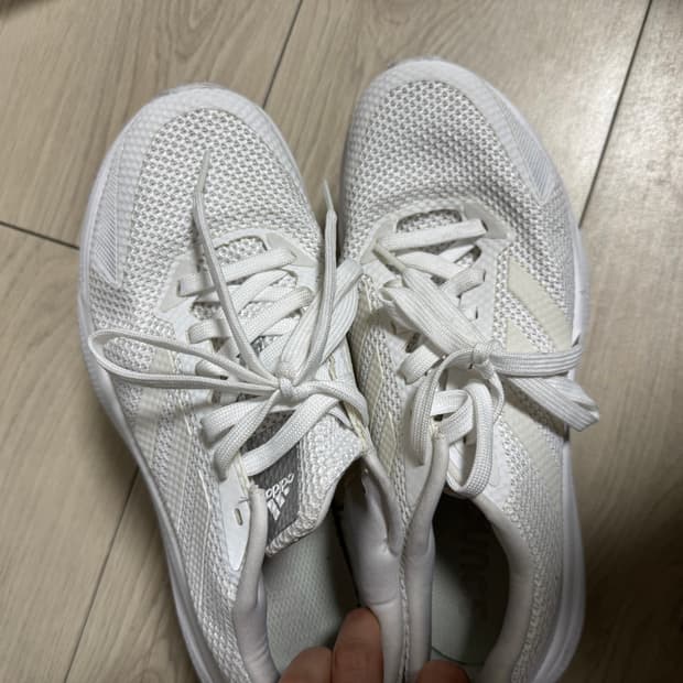 아디다스 런닝화