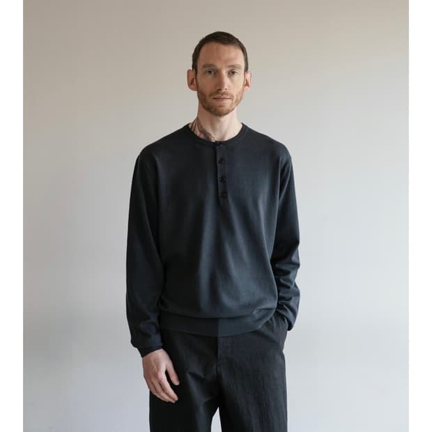 어나더오피스 French Henry Neck Knit(다크그레이)