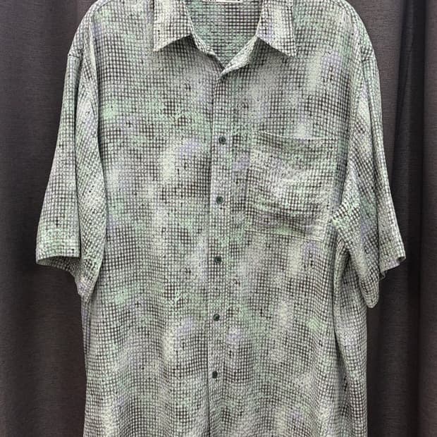 자라 zara 픽셀 프린트 셔츠 라이트 그린 반팔 XL