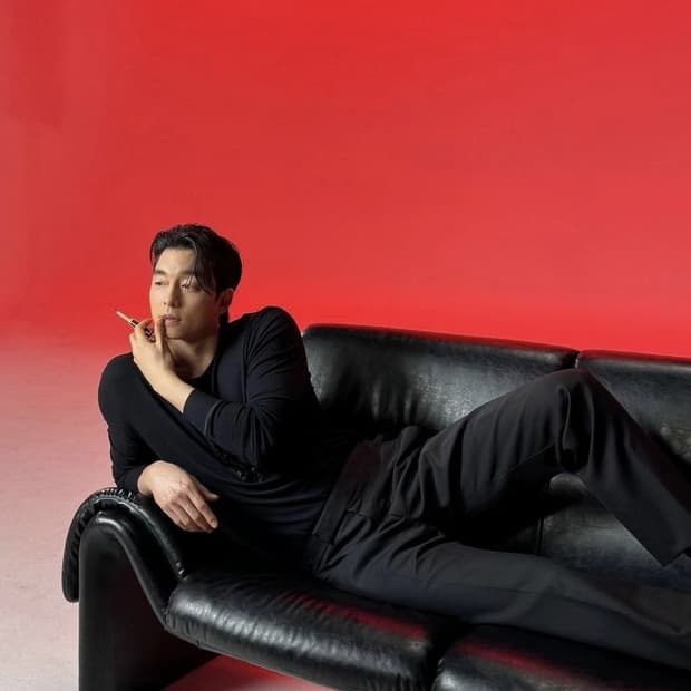 톰포드 비스코스 헨리넥 니트 셔츠 판매 합니다.