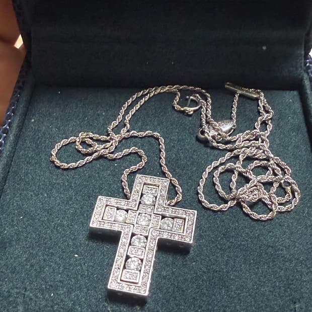 18k 다미아니 벨에포크 라지 목걸이 팝니다