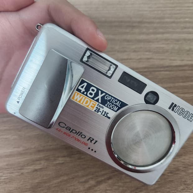 리코 caplio R1 빈티지 디카